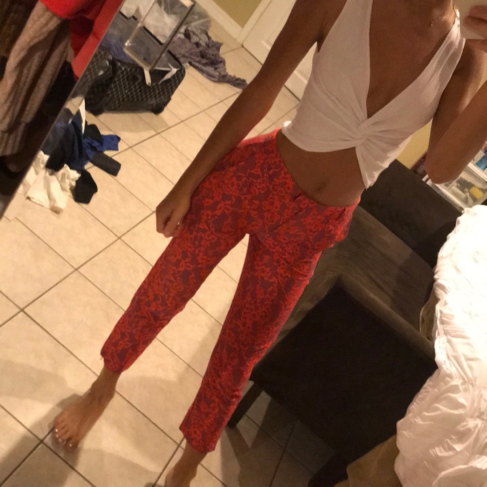 Floral Printed Capris Pants